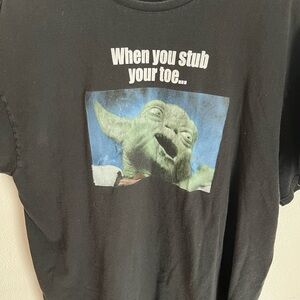 Vintage Star Wars Meme Graphic Tee with Yoda Print